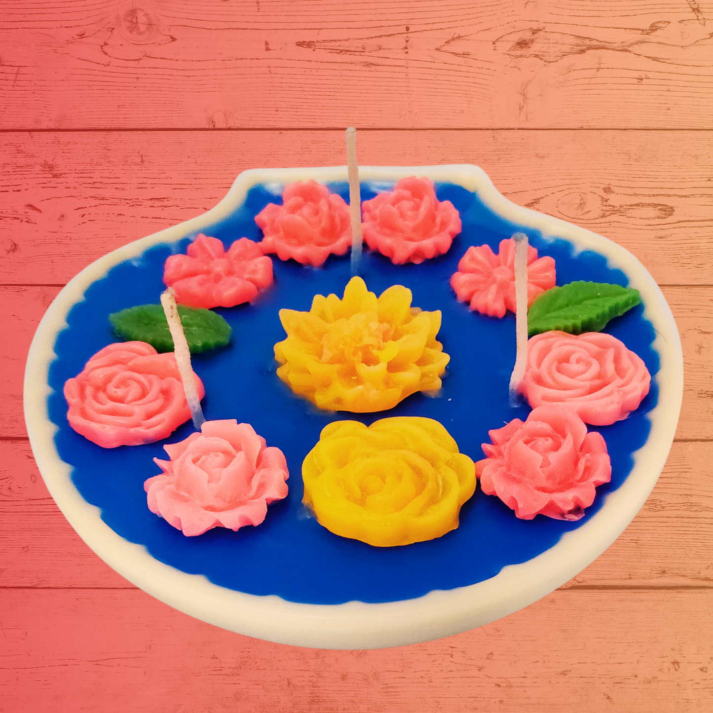 Handcrafted Soy Wax Candle with Floral Design – Floral Aroma